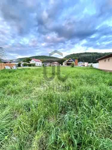 Szárligeti panorámás építési telek eladó