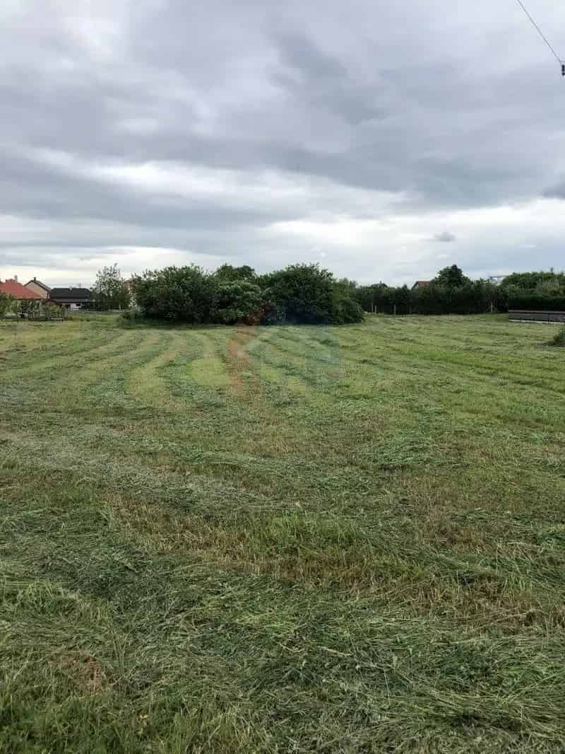 Nagycenk 675 m2-es Telek Eladó - Befektetésre is Alkalmas