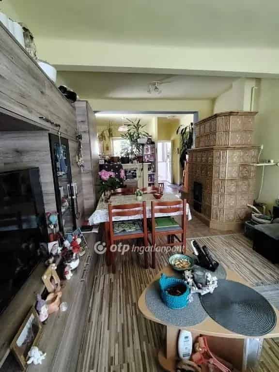 Egerág 3 hálószoba családi ház 1769m2 udvarral felújított Falusi CSOK