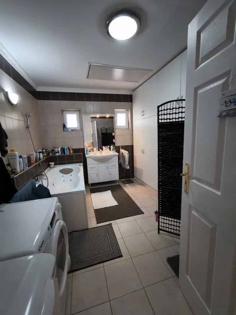 Debrecen Epreskert 106 nm-es felújított családi ház eladó