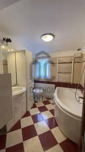 Székesfehérvári eladó lakás, DLK031278