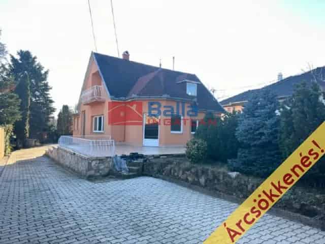 Alsógödi 2 Generációs Családi Ház Eladó 170nm