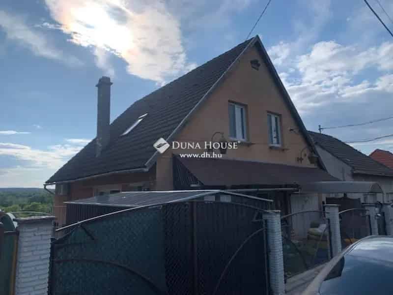 Felsőgallán családi ház eladó - 2 lakásos, felújított