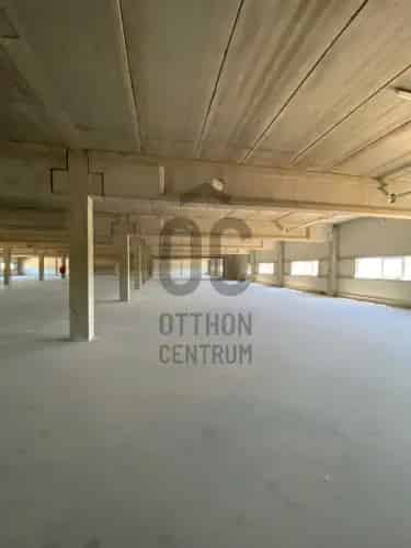 Bicskei eladó ipari csarnok logisztikai központ 5796m2