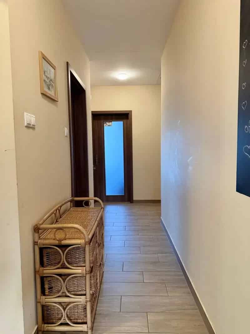 Szentendre 4 szobás családi ház eladó napelemmel és infraszaunával
