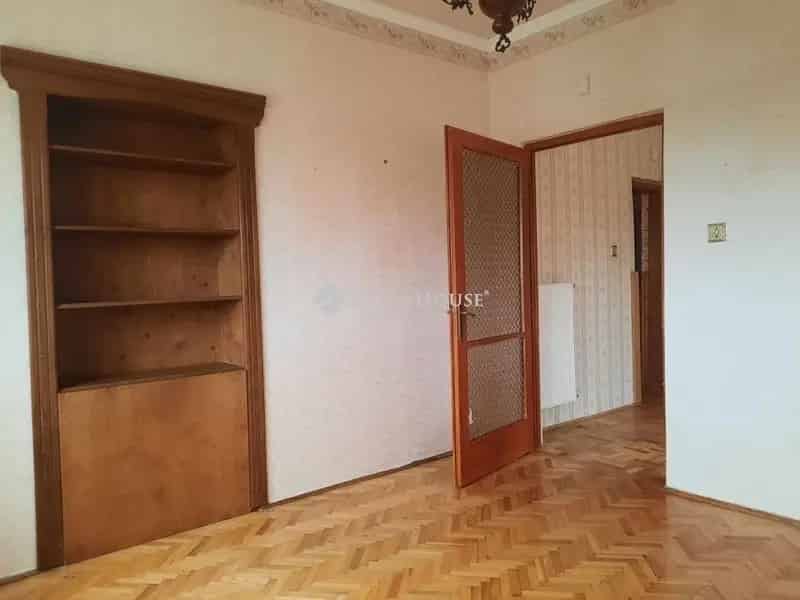 Budapest XXII kerület Budafok csendes utcájában eladó 180nm-es ikerház