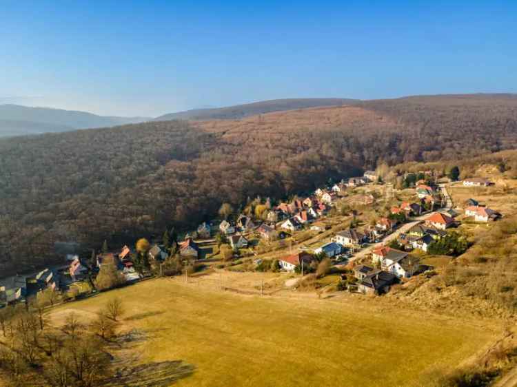 Eladó saroktelek Katalinpuszta-Szendehelyen csodás panorámával