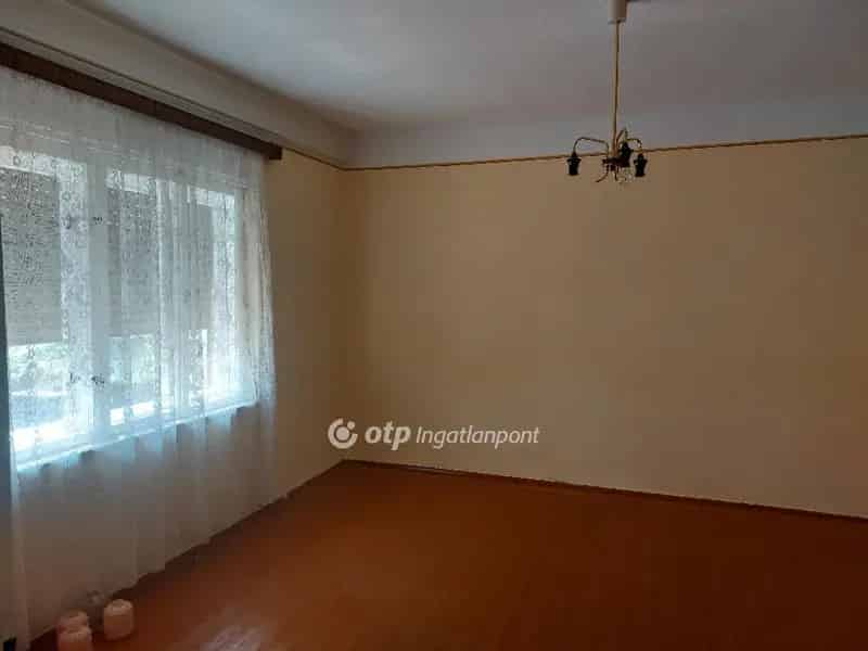69m2-es családi ház eladó Tiszavalkán