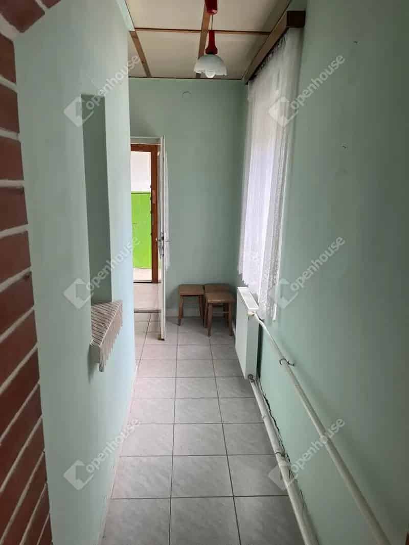 Eladó családi ház Dinnyésen - Nagy telek, azonnal költözhető