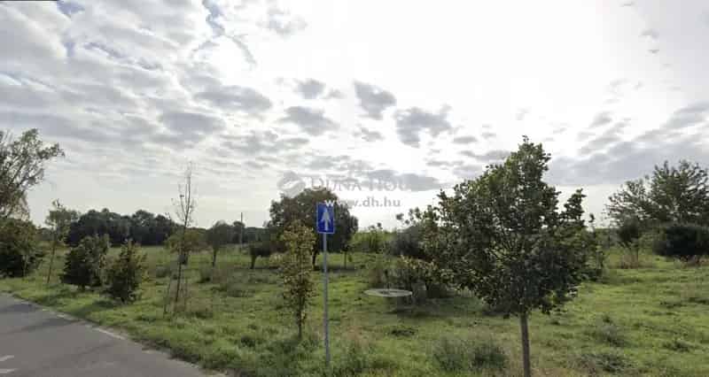 Debrecen Jozsa 9005 m2 Saroktelek Elado Beuzepiteshez