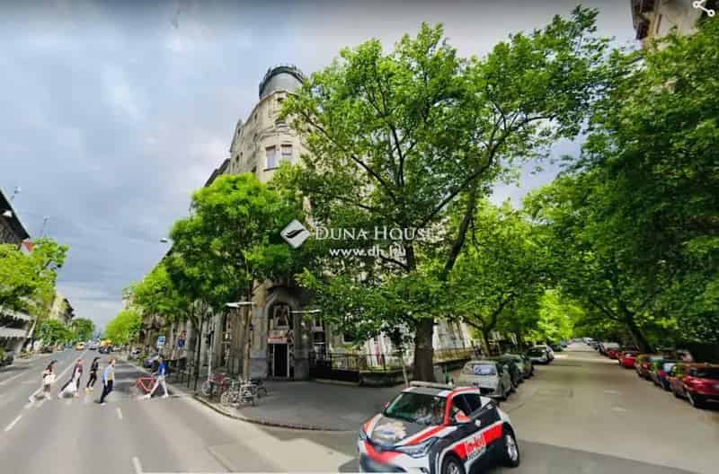 Városliget közeli 210 nm-es saroklakás eladó - több lakássá alakítható