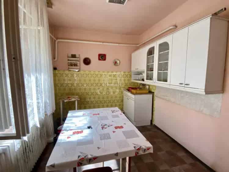 Kapásfalu 90 nm-es családi ház 3160 nm-es telken
