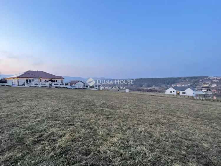 Építési telek eladó Berkenyén, gyönyörű panorámával