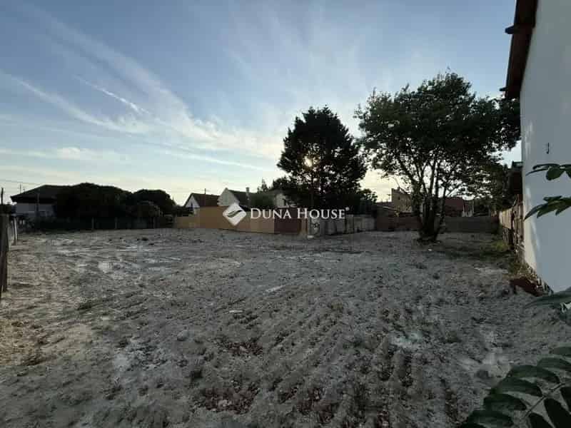 Telek Kiadó , Budapest, Közép-Magyarország