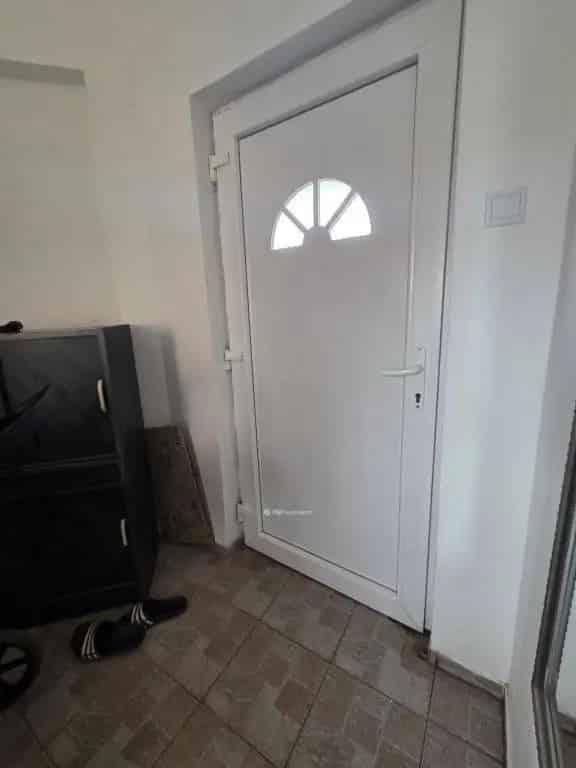 Eladó 3 szobás családi ház Békéscsabán 1386nm-es telken