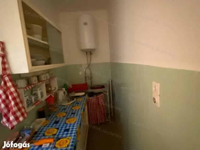 Jászszentandrás 98m2 3 szobás 2 szintes nyaraló eladó