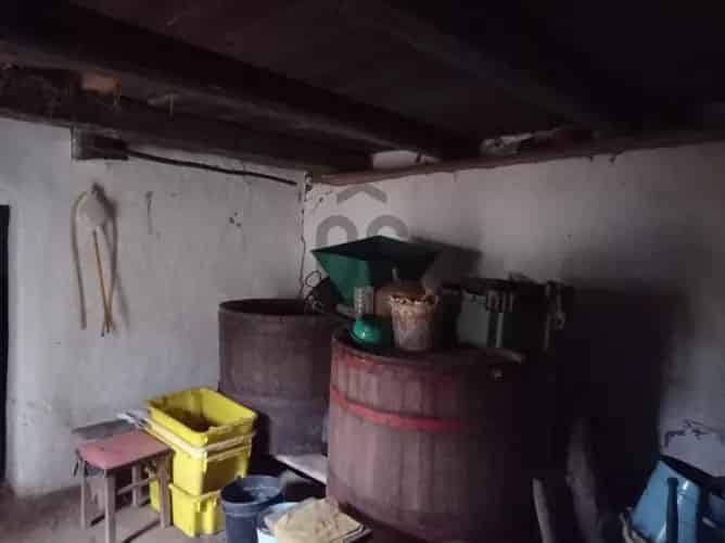Buzsáki nyaraló eladó 1331nm-es telken