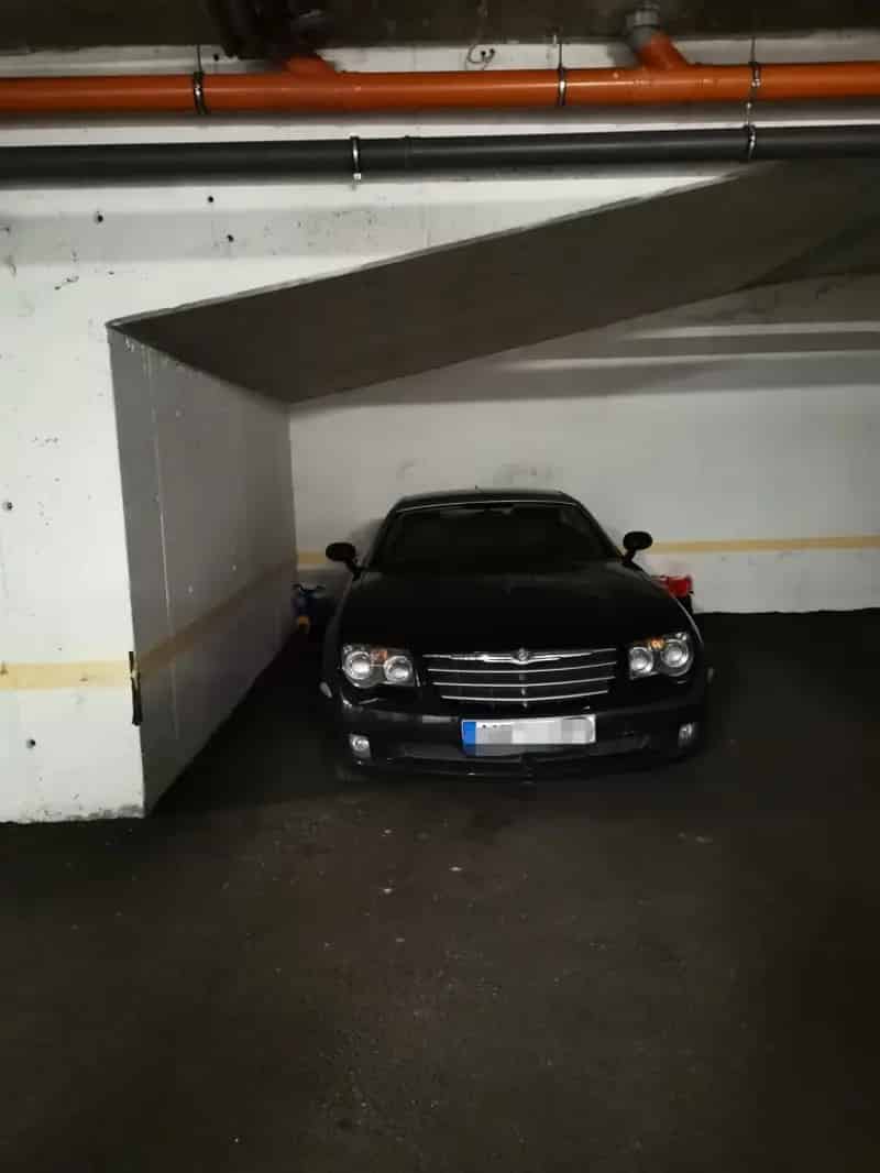 Garázs Kiadó , Budapest, Közép-Magyarország