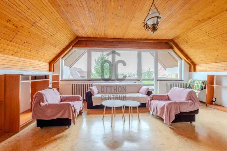 Eladó panorámás teraszos lakás Sashegyen