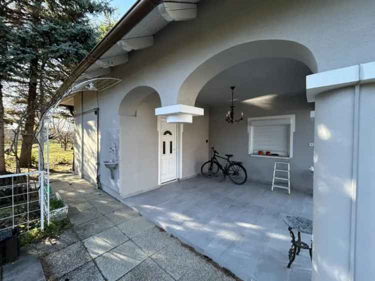 Ház Kiadó , Győri járás, Dunántúl