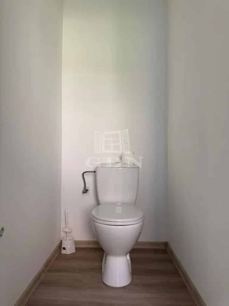 Seregélyes 101m2-es Felújított Családi Ház 1020m2 Telekkel
