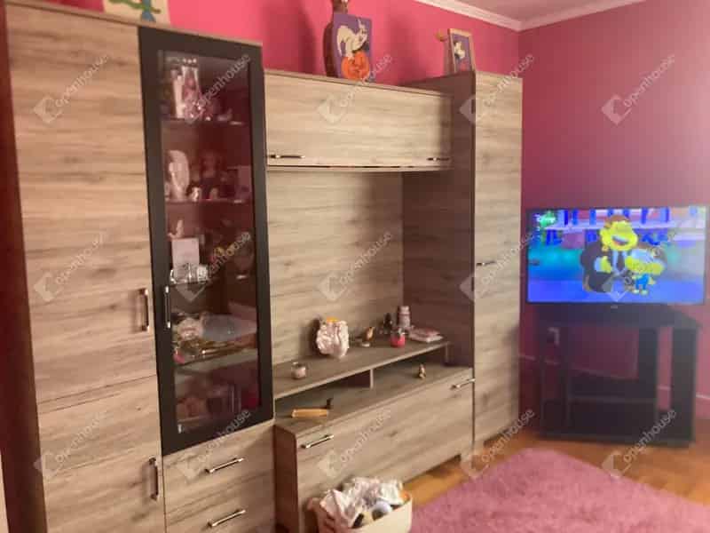 Pápai családi ház eladó - felújított, 128 m2, 638 m2 telekkel
