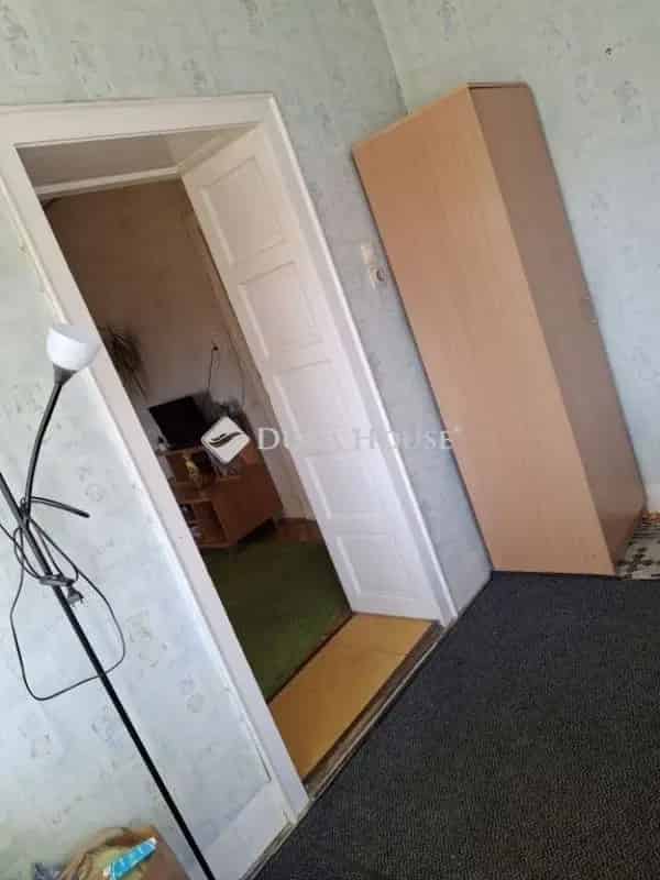 Tápiószecsői családi ház eladó - 2 hálószoba, 889m2 telek