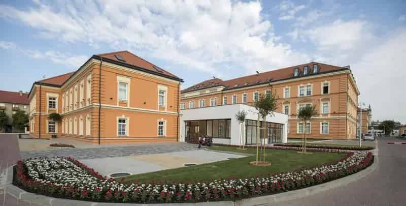 Leier City Center Arzenál Irodaház Győrben