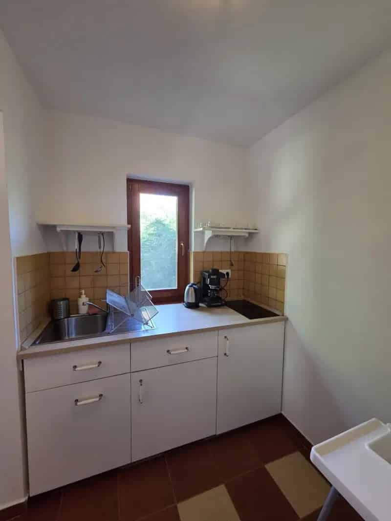 Vízparti Ingatlan eladó 3 Vendégházzal és Kempinggel