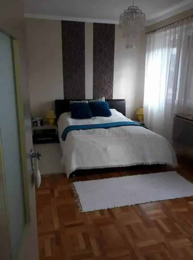 Hajduszoboszlo 90 nm-es 3 szobas családi ház eladó