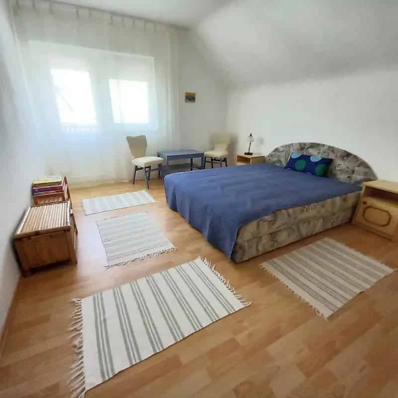 Balatonkeresztúr Nagycsaladi Haz Befektetőknek