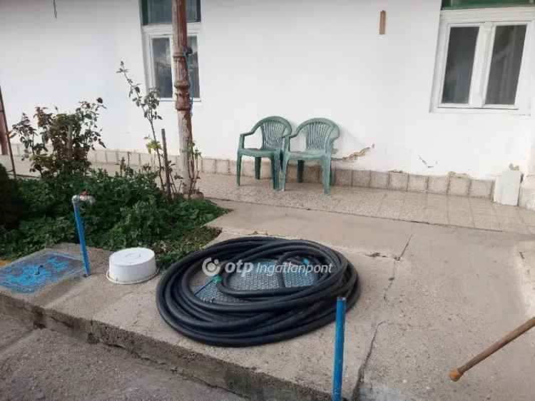 106 nm-es családi ház eladó Tamásiban