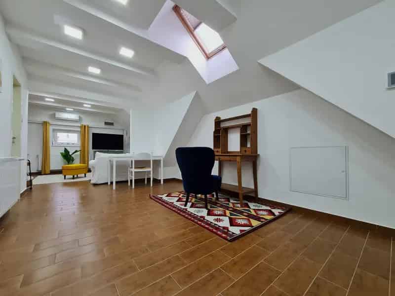 XVIII kerület Szent Imre kertváros 461m2 telek 3 garázzsal