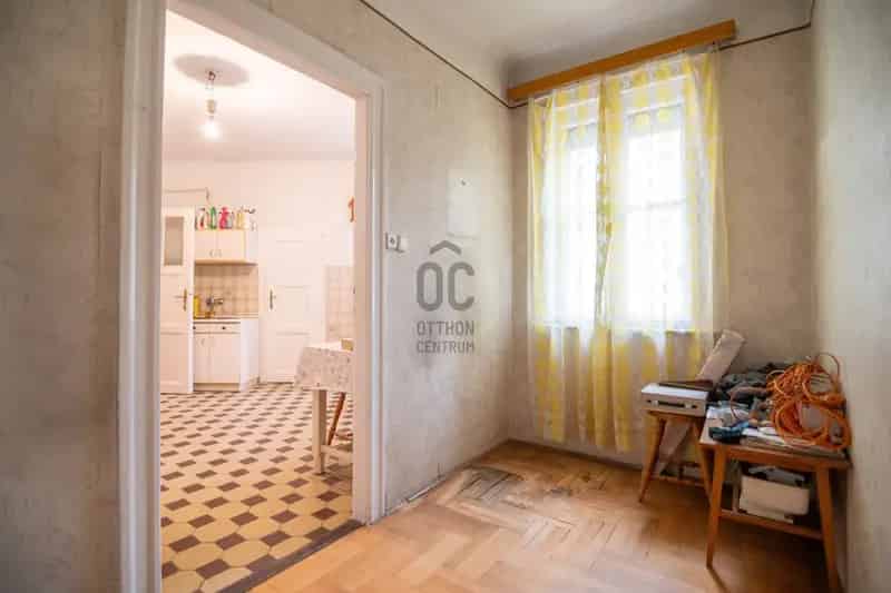 92 nm 4 szobás felújítandó lakás IX kerületben