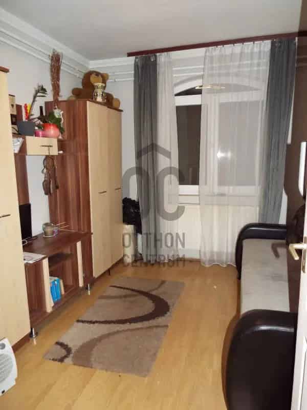 110 nm-es 3 szobás családi ház eladó 1100 nm-es telken