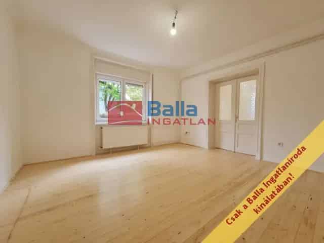 Vecsés családi ház eladó - 91nm - 2 generáció - felújított