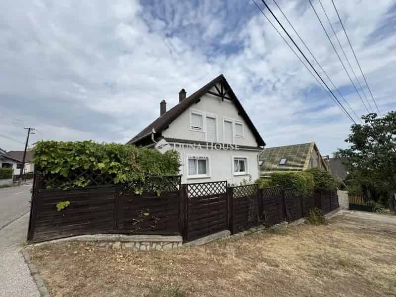 Balatonfured Panoramás Családi Ház Eladó