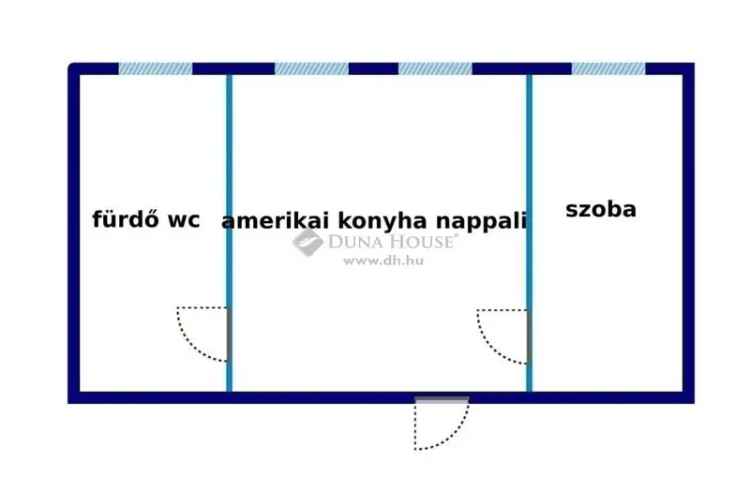 Pécs Belvárosi Tetőtéri Lakás Eladó - 41 nm - Klíma - Gázcirkó