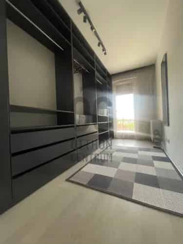 Dóczy Park Penthouse Kiadó - Modern, Gépesített Lakás