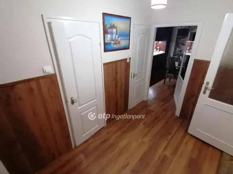 Ház Kiadó , Debreceni járás, Alföld és Észak