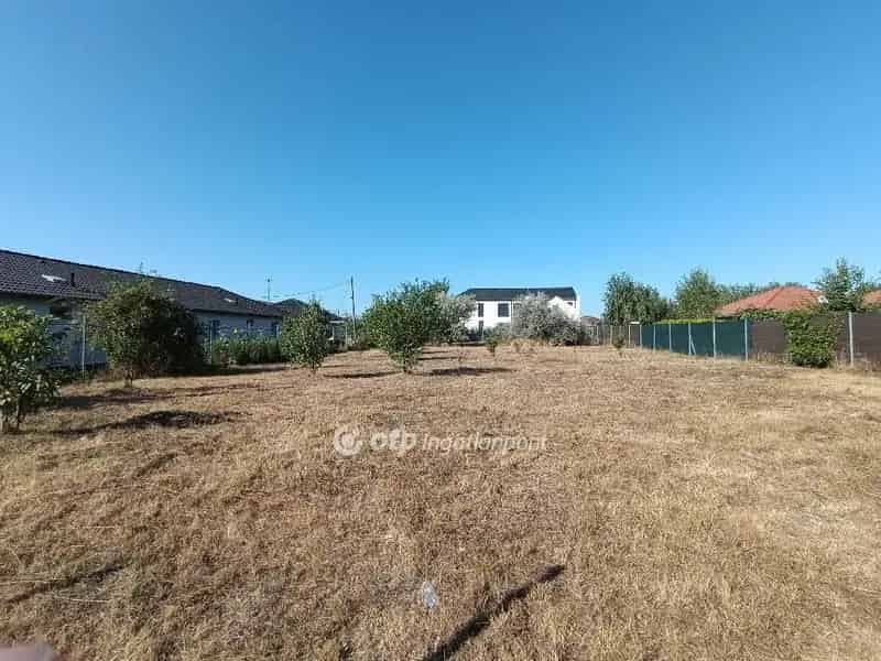 Délegyháza Tópart Közeli 1158 m2-es Építési Telek Eladó