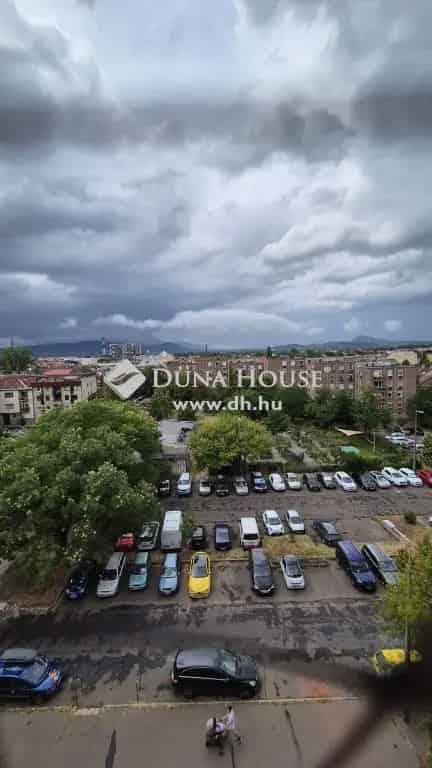 71 nm-es 2 1 szobás erkélyes Újpest központ panoráma