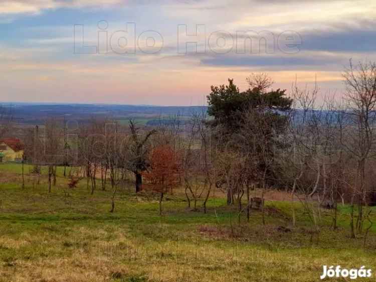 Eladó présház Zalaszántón zárt kerttel panorámás kilátással