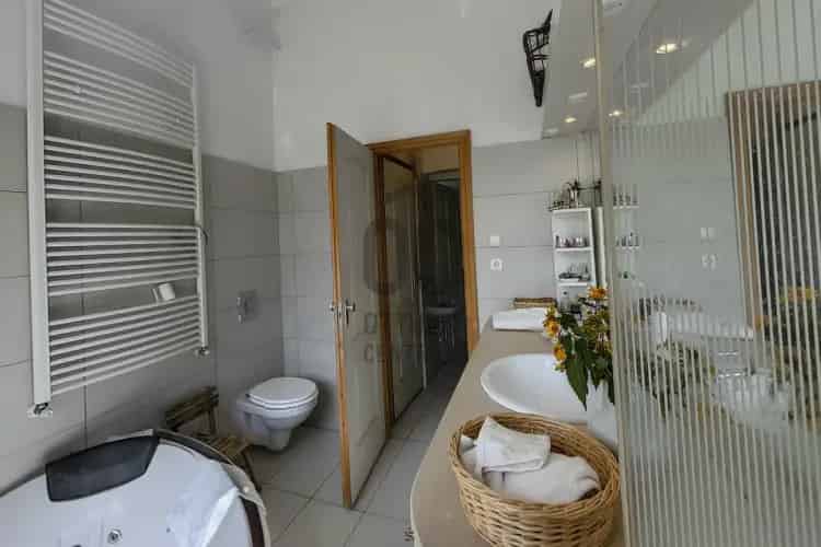 Budakeszi eladó családi ház 350nm 3 szintes szecessziós villa
