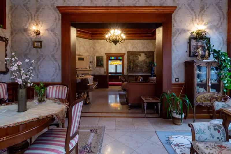 Századfordulós Villa Sopronban Eladó