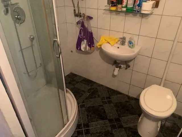 Tata Kertváros Ikerházfél Eladó