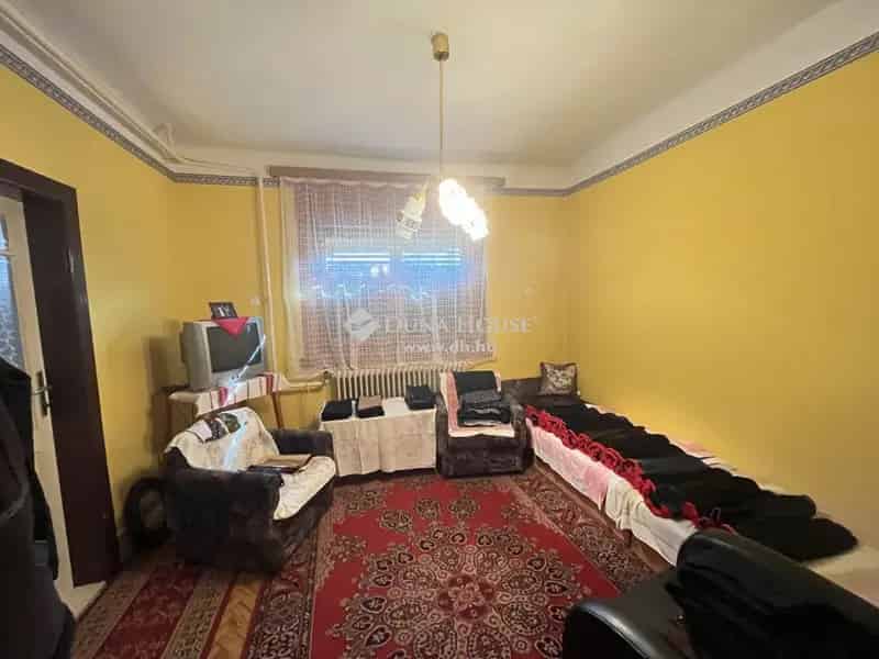 95 nm-es családi ház Domonyban 1808 nm-es telken