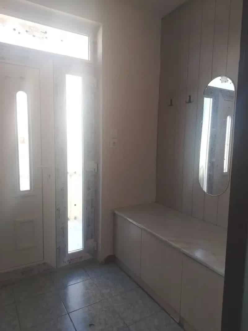 Felujitas alatt allo ikerhaz Debrecenben vallakkozasi lehetoseggel