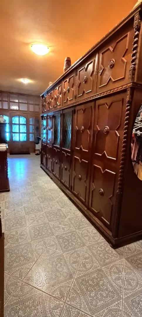 Ház Kiadó , Váci járás, Közép-Magyarország