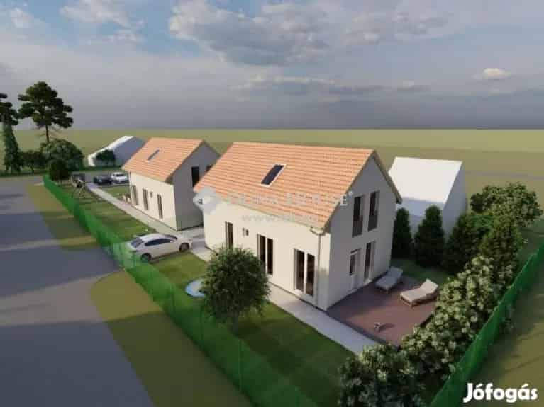 Újszegedi 94nm-es 2 szintes ház eladó - Rózsadomb